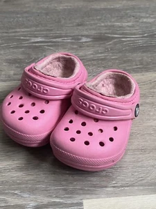 CROCS Shoes 4 Toddler Baby Clogs Lined KIDS PINK 4 Clogs Sandals - Picture 1 of 11