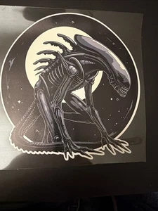 XENOMORPH STICKER 13.5cm x 14cm WARRIOR XENOMORPH STICKER - Picture 1 of 2