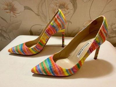 Manolo Blahnik BB Arco Iris Colorido Rayas Punta Tacones - Talla 38 Foto 1 de 4