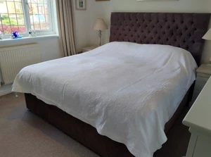The White Company king size white cotton textured bedspread - Picture 1 of 10