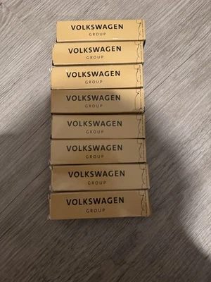 0P2905601A Genuine OEM NGK Spark Plugs Set Of 8 - Image 1 of 4