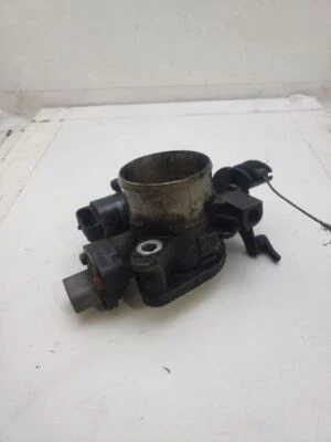 Cuerpo de acelerador de inyección de combustible usado se adapta a: 1997 Plymouth Voyager válvula de acelerador culo Foto 1 de 4
