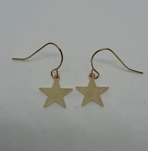 Gold Star Dangle Earrings Lightweight Metal - Picture 1 of 5