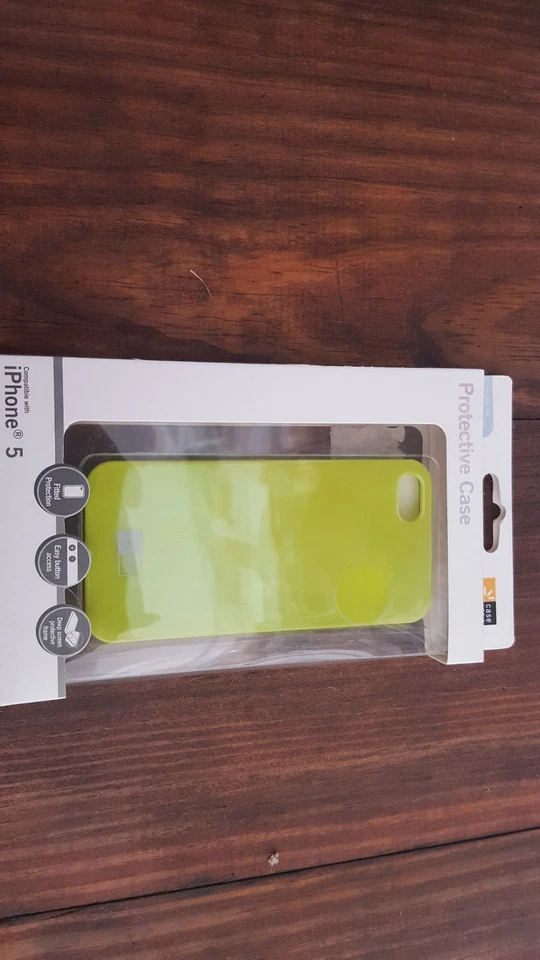 Case Logic Cell Phone Protective Case for iPhone 5 / 5s new in package - Image 1 of 1