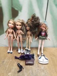 Collection of 4 Bratt's doll's and accessories FREE DELIVERY - Picture 1 of 1