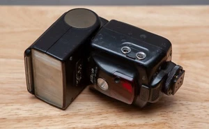 Nikon Speedlight SB-28 DX D- TTL Shoe Mount Flash - Picture 1 of 2