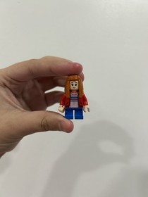 LEGO Minifigure Maisie Lockwood jw024 Jurassic World