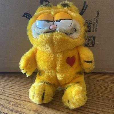 Peluche Garfield Heart Dakin 1981 vintage años 80 peluche 7 pulgadas Foto 1 de 4