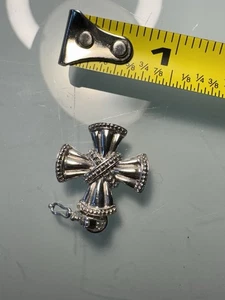 Vintage Sterling Silver 925 Cross Pendant 6.75 Grams - Picture 1 of 3