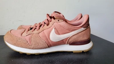 Nike Internationalist Salmon Pink Womens Shoes Size 8.5 828407-210 - Image 1 of 4