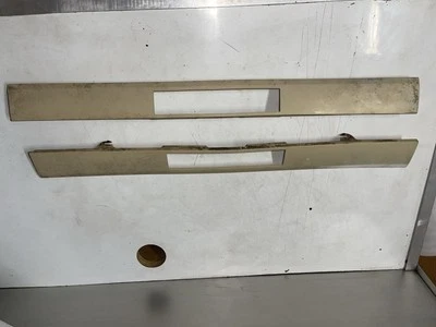 1979 Caprice Classic левый + правый задние фонари наполнители панели OEM - Изображение 1 из 2