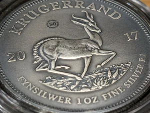 Moneda de plata Krugerrand 2017 50 aniversario acabado antiguo 1 OZ solo 250 piezas - Imagen 1 de 8