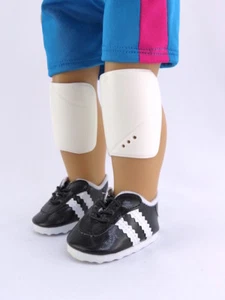 Guardabarros de fútbol blancos se adaptan a chicas americanas de 18" y 18 pulgadas Muñecas Logan Boy - Imagen 1 de 2