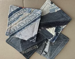 SOTTOBICCHIERI set 4 DENIM RICICLATO fatto a mano patchwork uomo grotta, tazza tappeto tè birra - Foto 1 di 3