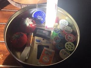 Large Tin with Assorted Sewing Items Vintage - Picture 1 of 1