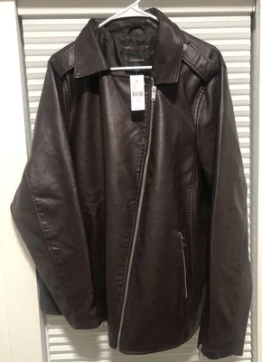 Chaqueta de cuero roja para mujer Lane Bryant con forro talla 26/28 (3X) cremalleras en las mangas Foto 1 de 4