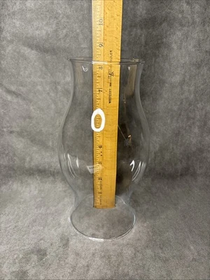 "Globo de vidrio para chimenea Hurricane 8 3/8"" de alto 3 5/8"" base" Foto 1 de 4