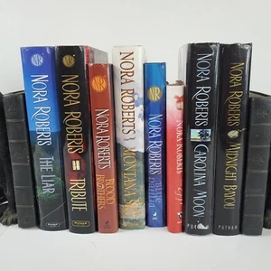 Nora Roberts Lot of 8 Books Hardcover with Dust Jackets - Picture 1 of 5
