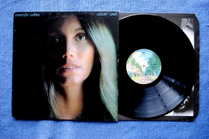 EMMYLOU HARRIS / LP WARNER BROS. 56.334 / 1977 (F) - Picture 1 of 4