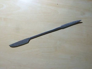 Riffler de acero al carbono afilado cortado a mano italiano no. 667 talla de piedra - Imagen 1 de 1
