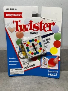 Basic Fun Twister mini GAME KEYCHAIN #537-0 Sealed Christmas stocking stuffer - Picture 1 of 2
