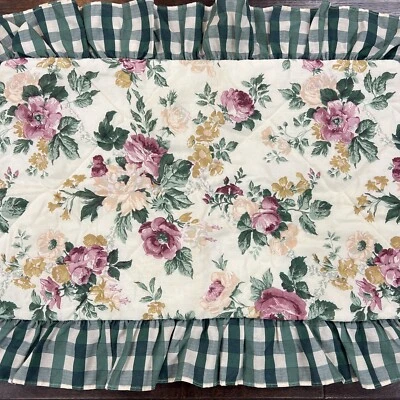 Almohada vintage JCPenney King simulada cabaña floral guinga a cuadros volantes verde Foto 1 de 4