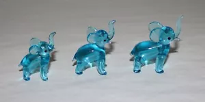 Mundgeblasene blaue Glas Miniatur Elefant Figuren 3er Set - Bild 1 von 7