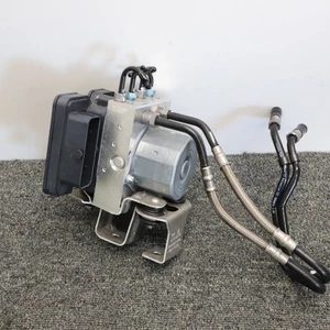 2014-2017 Porsche 911 GT3RS GT3 ABS Module Pump Unit 991 355 755 85 981 GT4 - Picture 1 of 5
