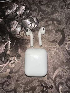 Apple AirPods 2-Model- A1602 Both Airpods With Charging Case - White - Picture 1 of 11