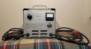 LESTER ELECTRICAL 24LC20-3T12 BATTERY CHARGER 06730 115VAC 1PH 24VDC - Picture 1 of 7