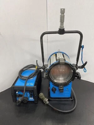 Arri HMI 1.2K Fresnel With Electronic Flicker Free Ballast 1200 - Image 1 of 4
