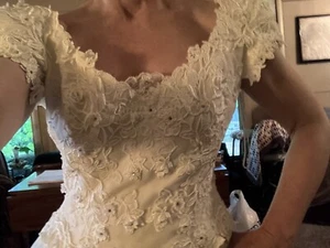 Laura Ashley White Sequined Lined w/Net Petticoat Maxi WEDDING DRESS, Size S - M - Picture 1 of 10