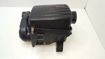 Caja purificador de aire Grand 2,5 litros 1999 00 01 02 03 04 05 Suzuki Grand Vitara Foto 1 de 4