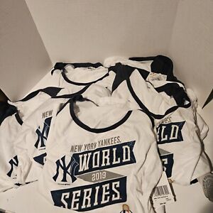 Lot of 6 New Era  New York Yankees T Shirt Womens Medium & XL Blue  Baseball MLB