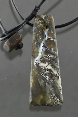 正品 BALTIC AMBER 大号粗糙蓝色吊坠皮革弦 18 克 200304-7 — 第 1/4 张图片