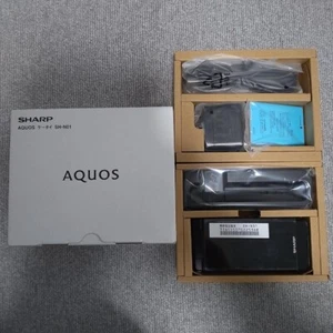 SHARP AQUOS SH-N01-W White SIM Free Mobile Phone 3.4 inch - Picture 1 of 2