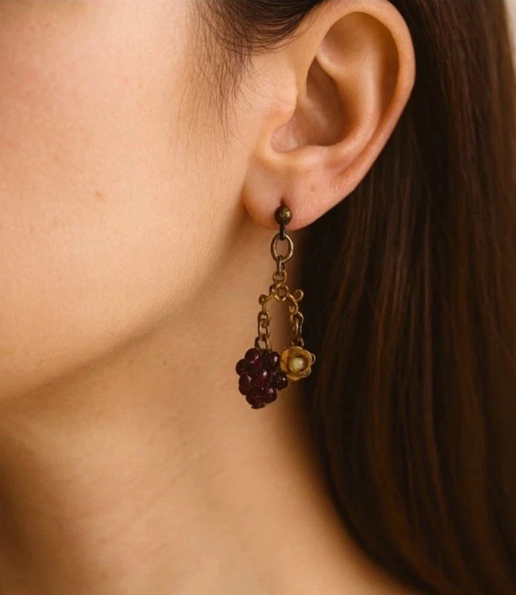 RARO Pendientes de Perla Flor Granate Uva Lámpara Gota Era Victoriana Mujer Dorado Foto 1 de 4