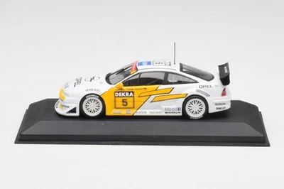 430944105 Opel Calibra V6 4x4 n5 Joest Racing M.Reuter DTM 1994 Minichamps 1/43 - Immagine 1 di 4