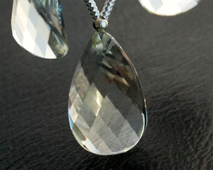 SUPERB Quality Natural Green Amethyst Faceted Twist Pear Briolette Bead 1PC - Picture 1 of 12