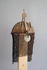 Halbkugeliger Helm mit Gesichtsschutz / Indien / Alter unbekannt ! - Bild 1 von 14