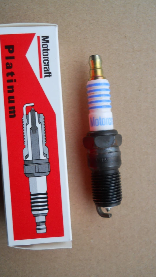 Motorcraft AGRF22PP1 Spark Plug equiv PTR5D-10 fits Ford Escort Fiesta Ka Mondeo - Image 1 of 1