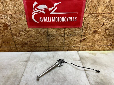 13 14 15 16 17 TRIUMPH DAYTONA 675R 675 R SOPORTE SOPORTE LATERAL REPOSAMANOS Foto 1 de 4