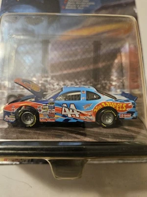 2000 Hot Wheels RACING SELECTS  PONTIAC GRAND PRIX STOCKER Blue #44  KYLE PETTY! - Image 1 of 3
