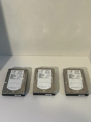 3 Used Seagate Cheetah 300GB 15K.7 3.5" SAS Hard Drives ST3300657SS 9FL066-008 - Image 1 of 4
