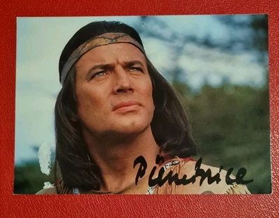 Pierre Brice Autogramm Karte WINNETOU - Bild 1 von 2