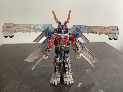 Transformers Dark Of The Moon Autobot Leader Ultimate Optimus Prime Hasbro 2011 - Image 1 of 4
