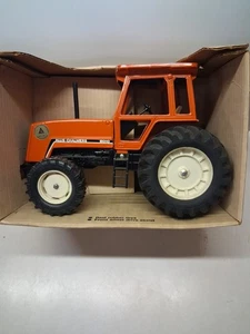 Vintage Ertl 1/16 Scale Allis-Chalmers 8010 Tractor 1982 Collectors Series NIB - Picture 1 of 22