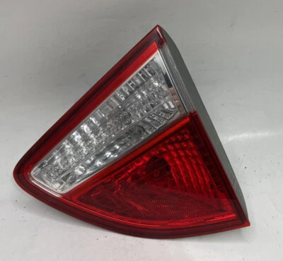 2007 08-2012 Hyundai Veracruz Passenger  RH Right Inner Tail Light Tail Lamp OEM - Image 1 of 3