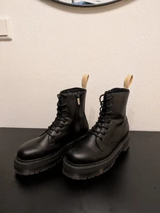 Dr Martens Jadon Mono II Gr. 43 - Bild 1 von 2