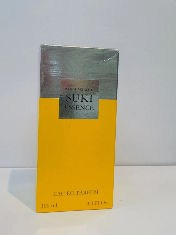 Eau de Parfum Spray Suki Essence by Weil 3,3 OZ para Mujer Foto 1 de 3